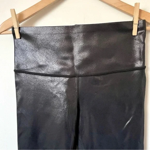 Knix Faux Leather Leggings  Black - Picture 5 of 6